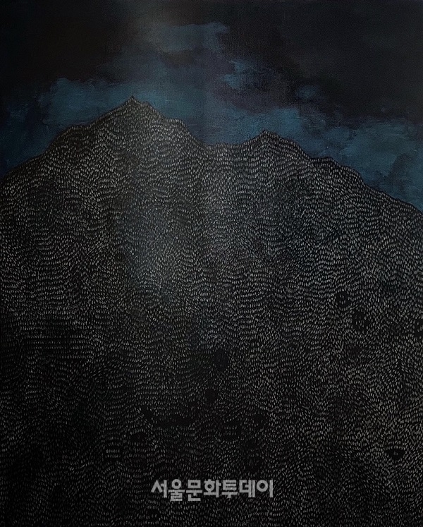 ▲ 양근배,  Mountain Blueprint,  Oil and arcyliv on canva,s  162.2x130.3cm, 2021 (사진=서리풀아트갤러리 제공)