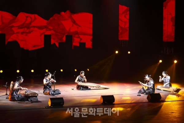 ▲‘2022 21c한국음악프로젝트‘ 본선 대상을 수상한 매간당의 공연 무대 ⓒ국악방송