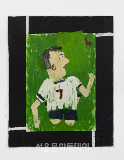 ▲Rose Wylie, Tottenham Colours, 4 Goals_2020 (Photo by Jo Moon Price), Private collection (사진=헤레디움)